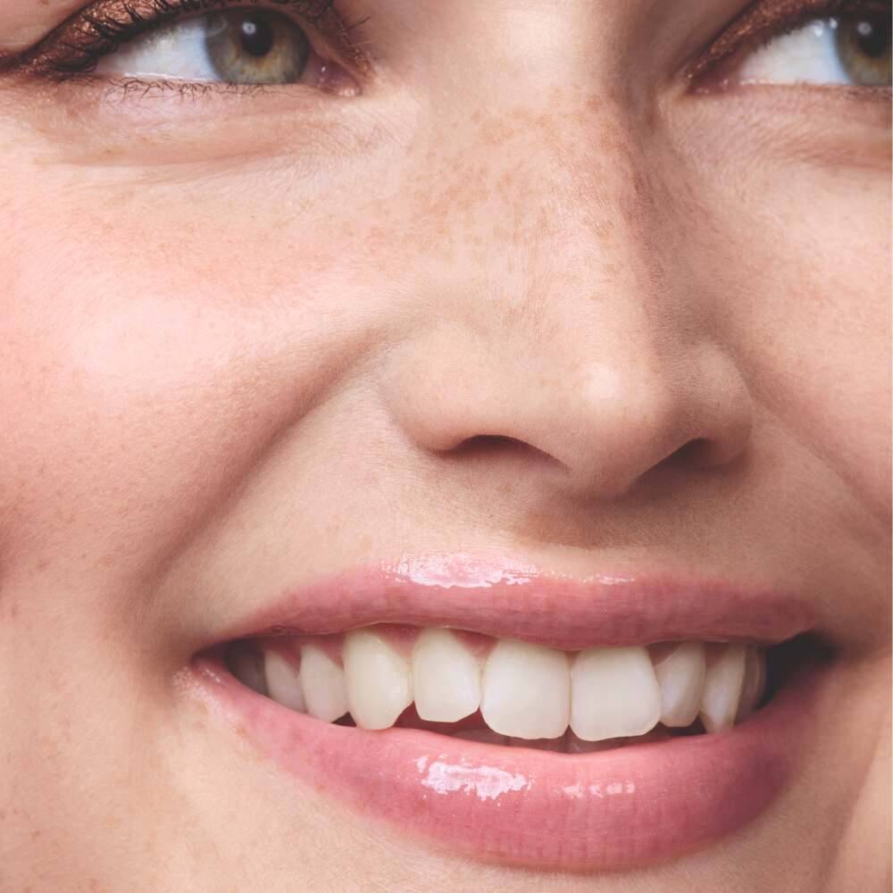 Dudak Parlatıcısı - Rouge Elixir Gloss Liquid -Vegan